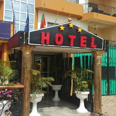 Residences Hotelieres Micheline Et Emile Bastos Yaoundé Exteriér fotografie